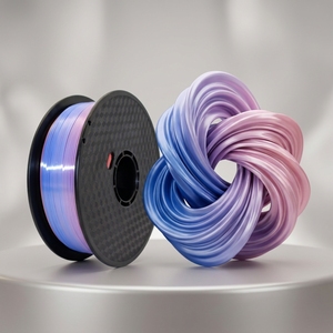 Filamento PLA Sting3D Ultra-liscio Effetto Seta, Finitura Lucida, Elimina le Tracce di Strato per Modelli 3D di Grado Espositivo - Product Image 1
