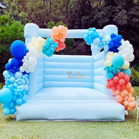 Château gonflable commercial en PVC bleu clair avec piscine à balles et toboggan pour mariages