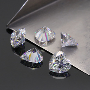 Heart Shaped Moissanite D Color Transparent Loose Stone For Ring Making Synthetic Lab Created Gemstone - Product Image 1
