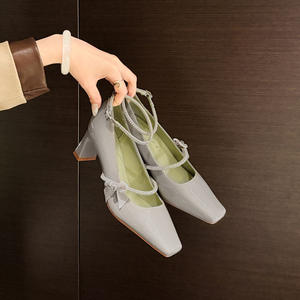 รองเท้าส้นสูงแฟชั่นสำหรับผู้หญิง รุ่น Evergreen สำหรับฤดูร้อน  วัสดุหนัง  หัวแหลมเล็ก  ส้นเข็มสูงพิเศษ  กันลื่น - Product Image 5