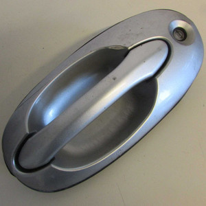 Maniglia Anteriore Sinistra Kia Carnival Mk1 98-06 K53A59410 20484 20G-4-F-10 Maniglia Porta per Kia Carnival - Product Image 1