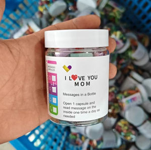 Bán Hot Ngày Valentine Quà Tặng Tin Nhắn Trong Một Chai Có thể In Lưu Ý Tình Yêu Thư Viên Thuốc Chai Trái Tim Viên Nang Tình Yêu Thư - Product Image 1
