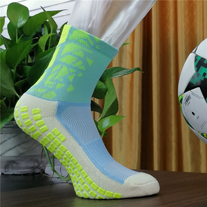 Calcetines Deportivos de Fútbol Transpirables y Antideslizantes con Diseño Personalizado, Medias de Fútbol hasta la Pantorrilla - Product Image 6