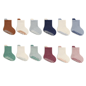 Chaussettes antidérapantes en coton respirant pour bébés et jeunes enfants (garçons et filles) – <span class=keywords><strong>Lot</strong></span> de 3 paires – Vente chaude en gros - Product Image 1
