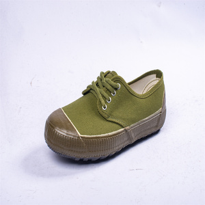 Scarpe di tela con suola in gomma cinese - Product Image 6