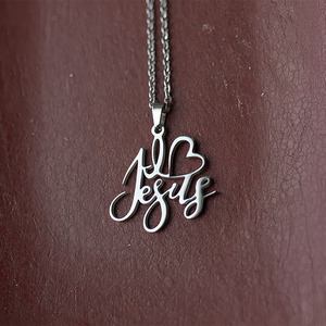 Collar de Acero Inoxidable con la Frase 'I <span class=keywords><strong>Love</strong></span> Jesus' - Product Image 4