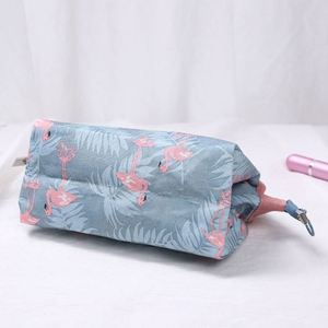 Big Cheap Travel Felt Make-up <b>Bag</b> Logo Custom Foldable Canvas Mesh Make up Clear Kits <b>Bag</b> Organizer - Product Image 3