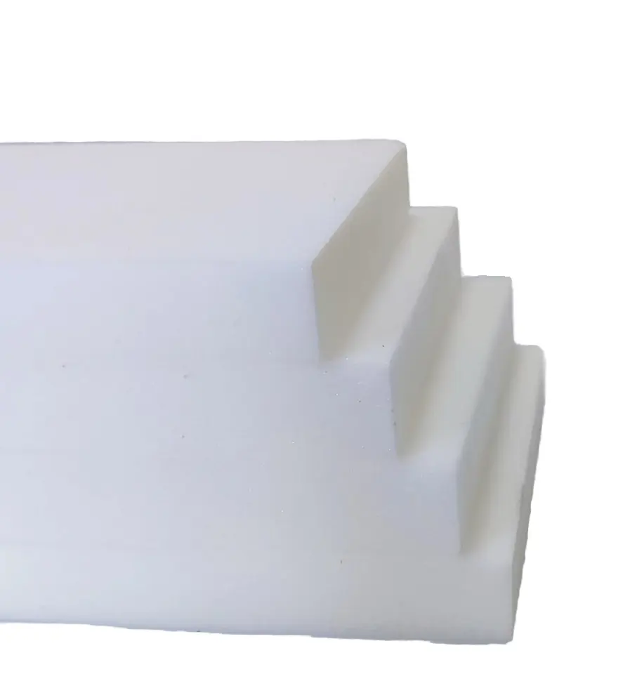 Feuille légère de mousse d'injection de résine de panneau de noyau de mousse de PVC-feuilles en plastique populaires pour couper et traiter des services