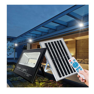 Projecteur LED solaire télécommandé corps en aluminium IP66 garantie de 5 ans 110 Angle de faisceau 3000-6500K température de couleur pour l'éclairage - Product Image 1