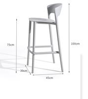 Tabouret de bar haut moderne en PP de conception italienne originale avec dossier bas et brevet européen
