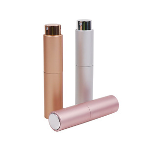 Nuevo diseño <span class=keywords><strong>de</strong></span> lujo botella <span class=keywords><strong>de</strong></span> <span class=keywords><strong>perfume</strong></span> 5 ml <span class=keywords><strong>recargable</strong></span> atomizador/rociador <span class=keywords><strong>de</strong></span> tornillo botellas <span class=keywords><strong>de</strong></span> <span class=keywords><strong>perfume</strong></span> <span class=keywords><strong>de</strong></span> aluminio - Product Image 4