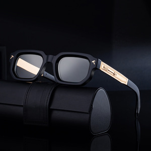 Lunettes de soleil carrées de marque T pour hommes, monture noire, verres PC, protection UV400, style tendance pour l'extérieur, avec emballage en boîte - Product Image 1
