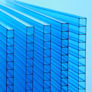 Panneaux en <span class=keywords><strong>polycarbonate</strong></span> cellulaire creux transparent extrudé UV de 6 mm, 8 mm, 10 mm pour toit de serre - Product Image 5