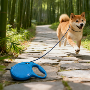 Guinzaglio Retrattile Bloccabile per Cani, Ergonomico per Cani Piccoli e Medi, Ideale per Escursioni e Passeggiate Quotidiane - Product Image 1