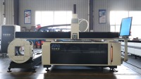 Mesin Pemotong Laser Fiber 1500w Konfigurasi Tinggi 3015 Terintegrasi Plat dan Pipa, Pemotong Laser Fiber Logam CNC