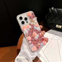 Coque de téléphone portable de luxe en cristal 3D Diamond Pearl Rose de style coréen pour iPhone 16 15 14 Pro en matériau PC durable