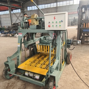 Mobiele semi-automatische hydraulische baksteenmachine met hoge productie-efficiëntie, aanpasbaar met diverse soorten mallen - Product Image 1