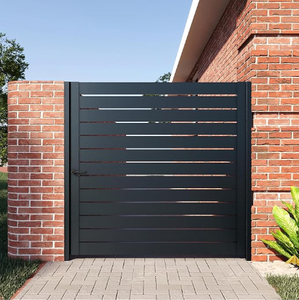 Puerta principal moderna <span class=keywords><strong>de</strong></span> casa <span class=keywords><strong>de</strong></span> 6 <span class=keywords><strong>pies</strong></span> <span class=keywords><strong>de</strong></span> altura, últimos diseños, nuevo estilo, <span class=keywords><strong>pilares</strong></span> <span class=keywords><strong>de</strong></span> aluminio, servicio <span class=keywords><strong>de</strong></span> modelado 3D, cercado <span class=keywords><strong>de</strong></span> <span class=keywords><strong>madera</strong></span> tratado a presión - Product Image 1