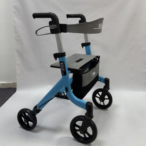 รถช่วยเดินแบบพับได้ He Lao Walker Rollator H2 สีน้ำเงิน สำหรับผู้สูงอายุ ใช้ในบ้าน - Product Image 1
