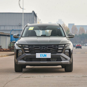 Hyundai Tucson L Modello 2025 1.5T Premium Edition <span class=keywords><strong>Auto</strong></span> Nuova a Benzina 5 Posti Prezzo <span class=keywords><strong>Auto</strong></span> Nuova - Product Image 2