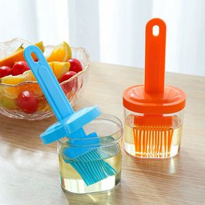 One Press Silicone Oil Kitchen <b>Tools</b> High Temperature Resistant Edible Barbecue Brush - Product Image 4
