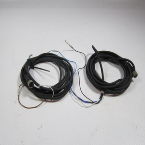 สายเคเบิล 4 พิน ใหม่เอี่ยมจำนวน 2 เส้น อาจเป็นรุ่น OP42188 - Product Image 1