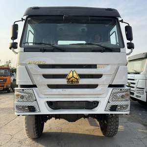 Camion citerne <span class=keywords><strong>d</strong></span>'<span class=keywords><strong>occasion</strong></span> SINOTRUK HOWO 6x4 351 CV, réservoir de carburant 15000L, transport de pétrole, benne basculante - Product Image 5