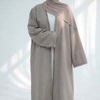 Nouvelle Abaya Cardigan Kimono Islamique Unie avec Pompons pour Femmes Musulmanes – Modèle Ouvert