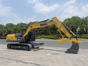 Mini-excavatrice hydraulique RC de 13,5 tonnes fabriquée en Chine, modèle Xe135D, mini-excavatrice compacte, petite pelle à vendre - Product Image 3