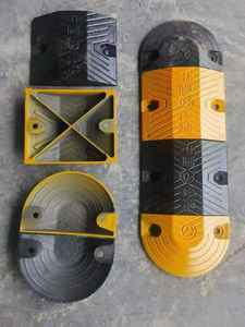 <span class=keywords><strong>Reductor</strong></span> <span class=keywords><strong>de</strong></span> <span class=keywords><strong>velocidad</strong></span> <span class=keywords><strong>de</strong></span> goma con forma <span class=keywords><strong>de</strong></span> onda para calzadas, calles, garajes residenciales, para seguridad vial, en venta - Product Image 3