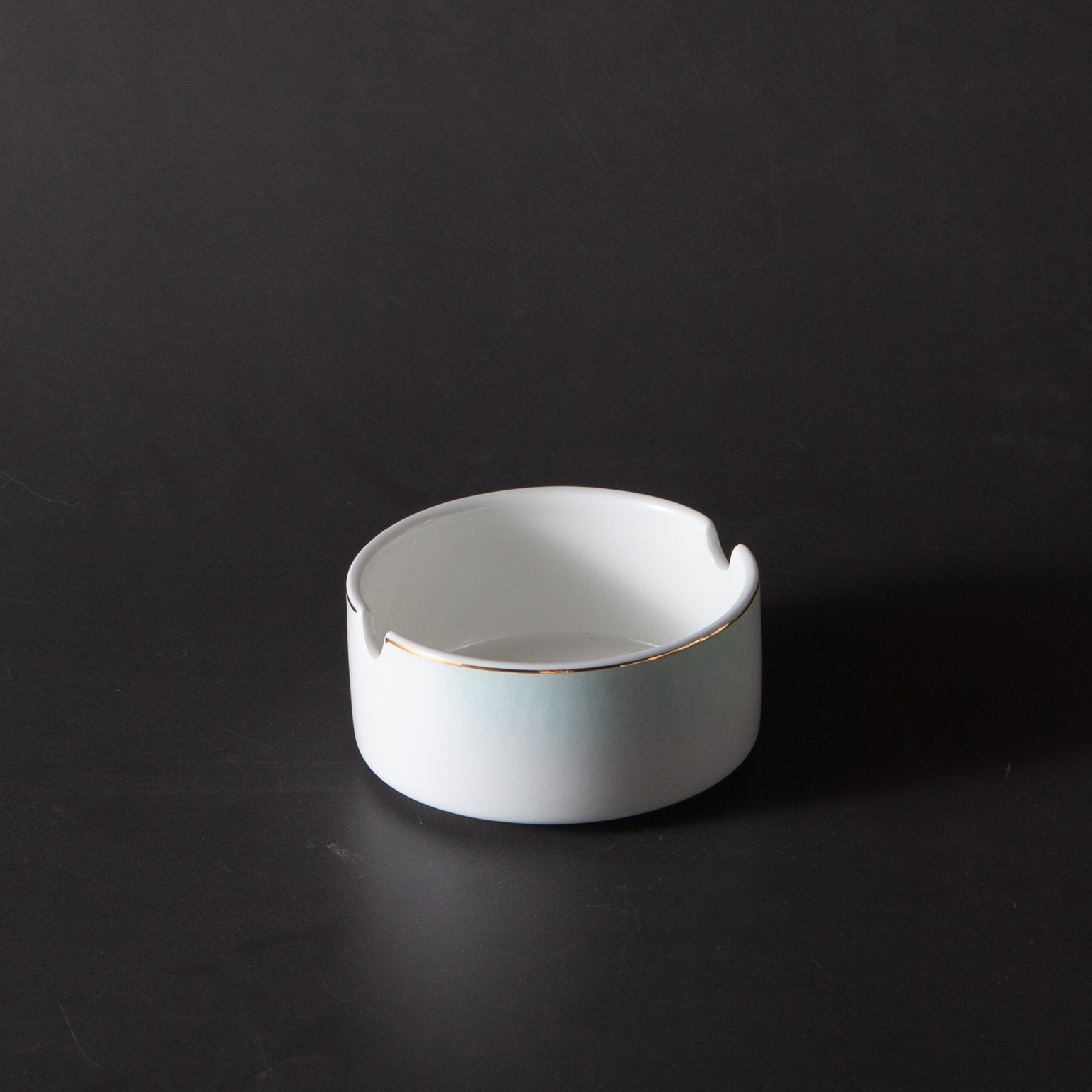 ที่เขี่ยบุหรี่