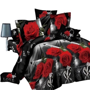 OEM ODM 3D Blumen bedrucktes Bettwäsche set Benutzer definierte King <span class=keywords><strong>Size</strong></span> Hochzeit 4-teiliges Bettlaken-Set für zu Hause - Product Image 1