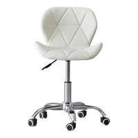 Chaise de bar moderne de luxe, hauteur réglable, siège en cuir synthétique, pieds en fer, pompe hydraulique, personnalisable, utilisation en salon de coiffure