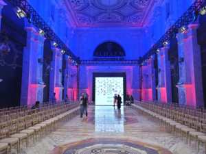 Sistema de armazón de techo de aleación de aluminio, armazón de techo de aluminio con pernos de escenario, armazón de iluminación para conciertos, escenario móvil para conciertos - Product Image 4