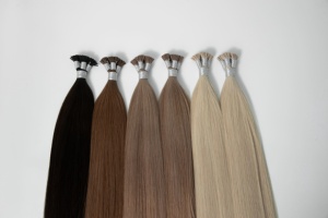 Extensions de cheveux à micro-anneaux par fusion à <span class=keywords><strong>froid</strong></span> en cheveux humains 100% avec des pointes pleines et un aspect lisse et sain - Product Image 2