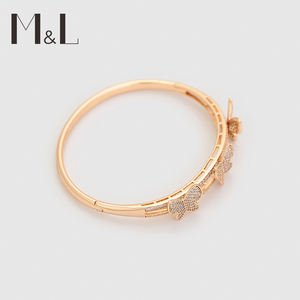 X000728916 Xuping bijoux vente en gros plaqué or mode fête 3D stéréoscopique trois papillon femmes bracelet - Product Image 4