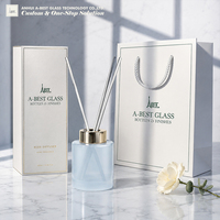 Bouteille diffuseur de parfum cylindrique en verre transparent de 100 ml avec col vissé, décoration d'intérieur, étiquette personnalisée et bouchons avec logo disponibles