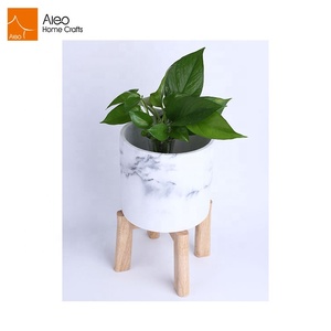 Decoración de jardín polyresin mármol maceta macetas con <span class=keywords><strong>estante</strong></span> de madera <span class=keywords><strong>para</strong></span> plantas suculentas - Product Image 3