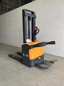 Carrello Elevatore Elettrico Semovente con Braccio per Scaffalature da Magazzino, Portata 2000kg, Altezza di Sollevamento 3m-<span class=keywords><strong>5m</strong></span> - Offerta Speciale - Product Image 2