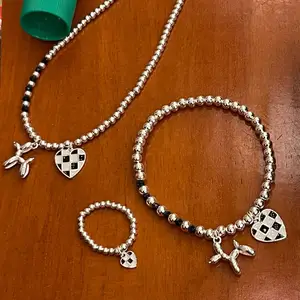 Collar de cadena de cuentas de plata de ley 925, joyería fina con rejillas blancas y negras, colgante de corazón de perro, pulsera, anillo