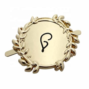 Proveedor chino de alta calidad flexible metal Logo etiqueta bolsos hardware placa - Product Image 3