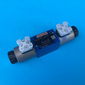 R900902940 4WRA6E30-2X/G24N9K4/V Contrôleur hydraulique directionnel proportionnel NG6 315 bars 4 voies pour applications industrielles - Product Image 3