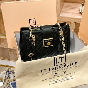 <span class=keywords><strong>Bolso</strong></span> de mano grande de moda para <span class=keywords><strong>mujer</strong></span> 2025 con forro de <span class=keywords><strong>cadena</strong></span> a cuadros impermeable con doble asa para invierno - Product Image 4
