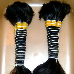 Cabello Humano Natural Virgen Remy de la India, Liso, de un Solo Donante, Ondas Profundas Sueltas, Rizos Afro, Trama Doble a Máquina, Cabello Crudo a Granel - Product Image 1
