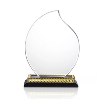 Trophées en cristal K9 vierges en gros à Guangzhou, prix bas, trophées en verre personnalisés avec base noire
