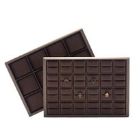 Plateau de présentation de bijoux de luxe, organisateur de rangement pour boucles d'oreilles et bijoux en PU pour présentoir de bijouterie