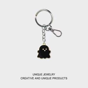 Black and white ghost keychain, simple cartoon accessory, men's and women's backpack key <b>ring</b>, <b>couple</b> pendant. - Product Image 2
