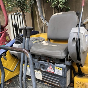 Miniexcavadora sobre orugas Kubotaa de 1 tonelada usada en buenas condiciones con EPA U15 U30 - Product Image 3