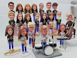 Figurines personnalisées en résine à tête oscillante – Poupées de groupe ou d'équipe personnalisées pour cadeau d'anniversaire d'entreprise, objets de collection pour musiciens - Product Image 5