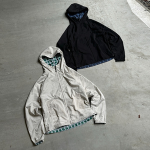 Veste de pluie imperméable réversible à double face à carreaux personnalisée pour homme, fabriquée par un fabricant de vêtements d'extérieur - Product Image 2